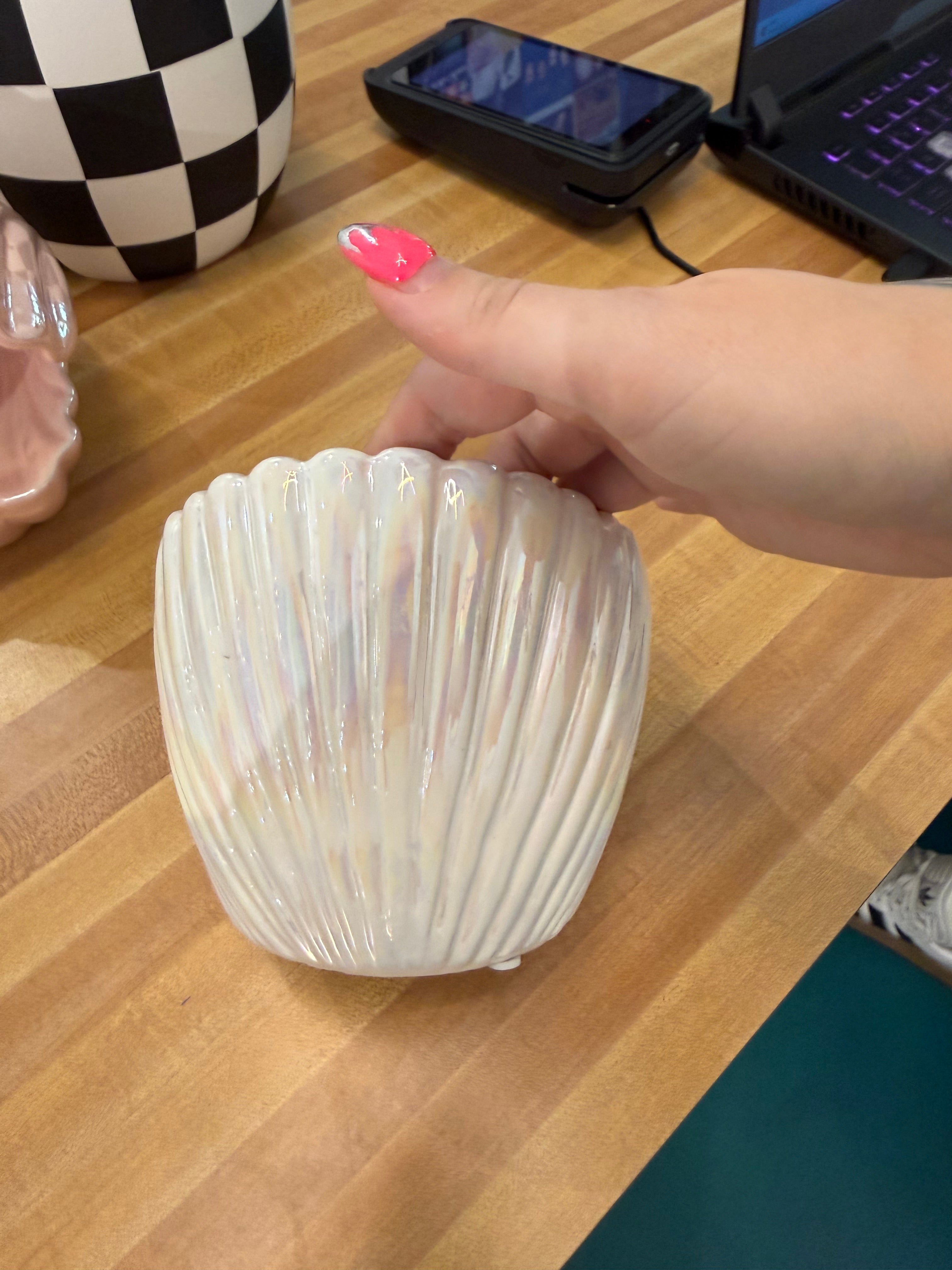 Shell Vase