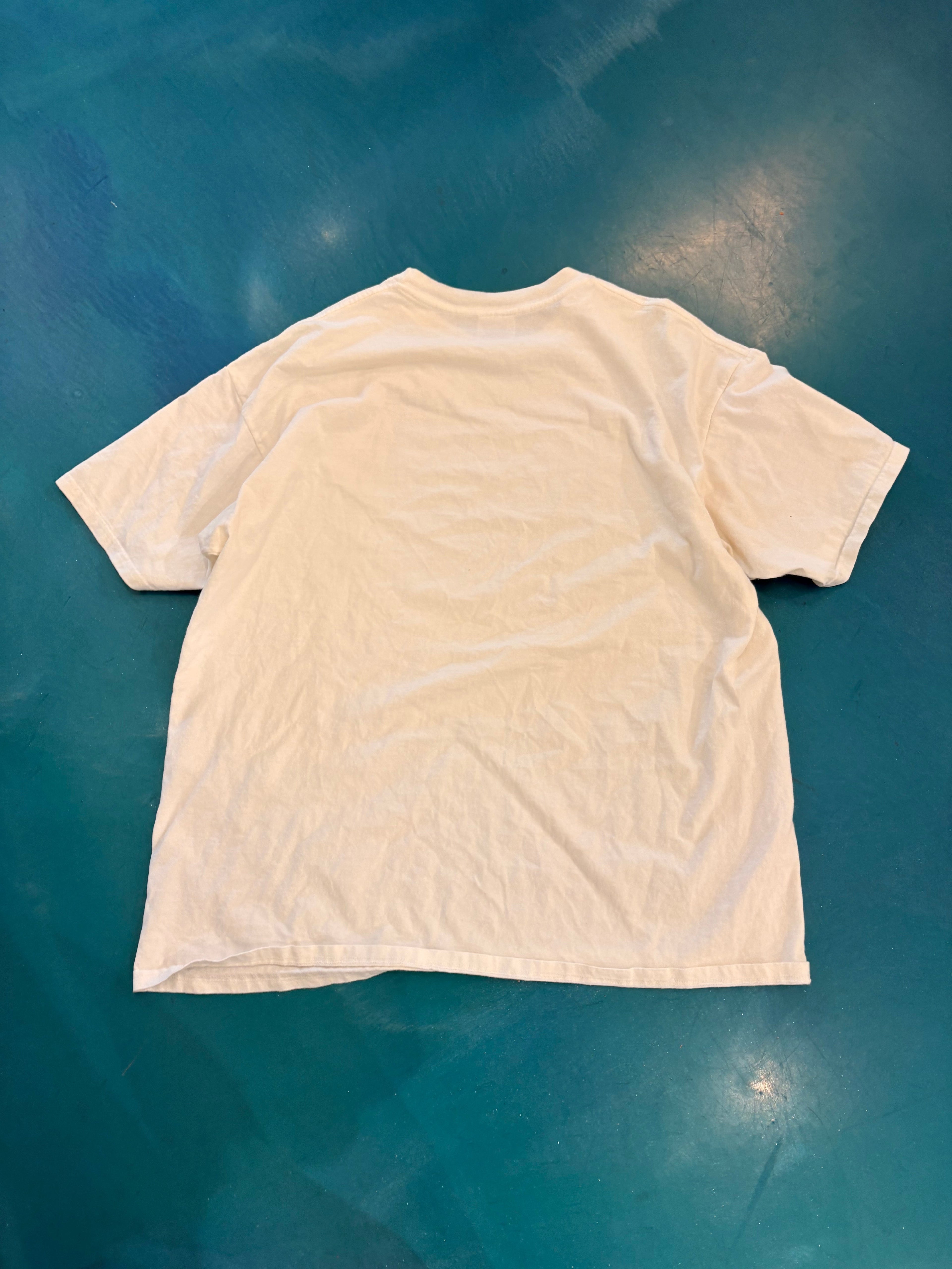 2000’s White Nike T (XL)