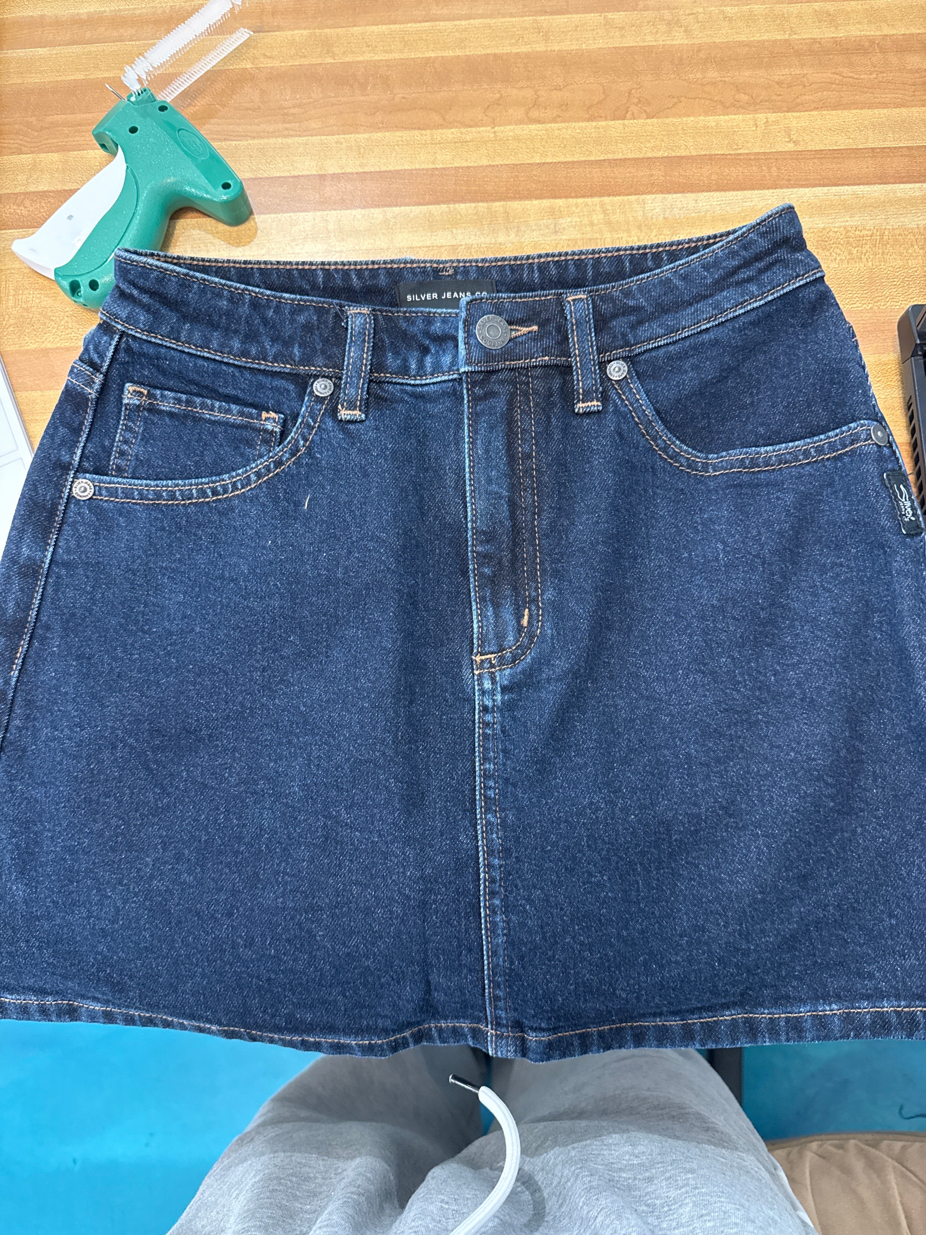 Silver Jeans Mini Skirt (26)