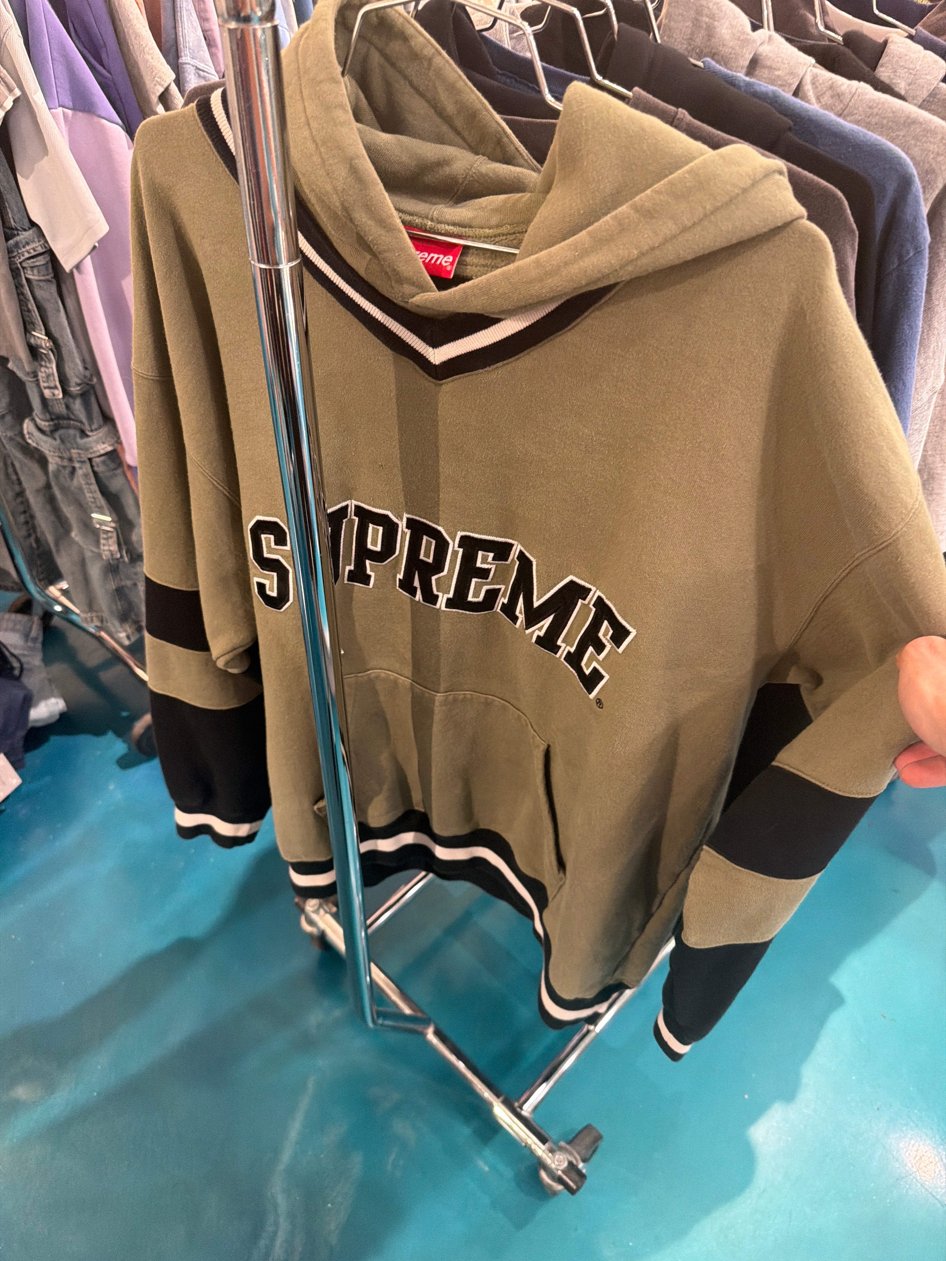 Supreme Hockey Hoodie FW20