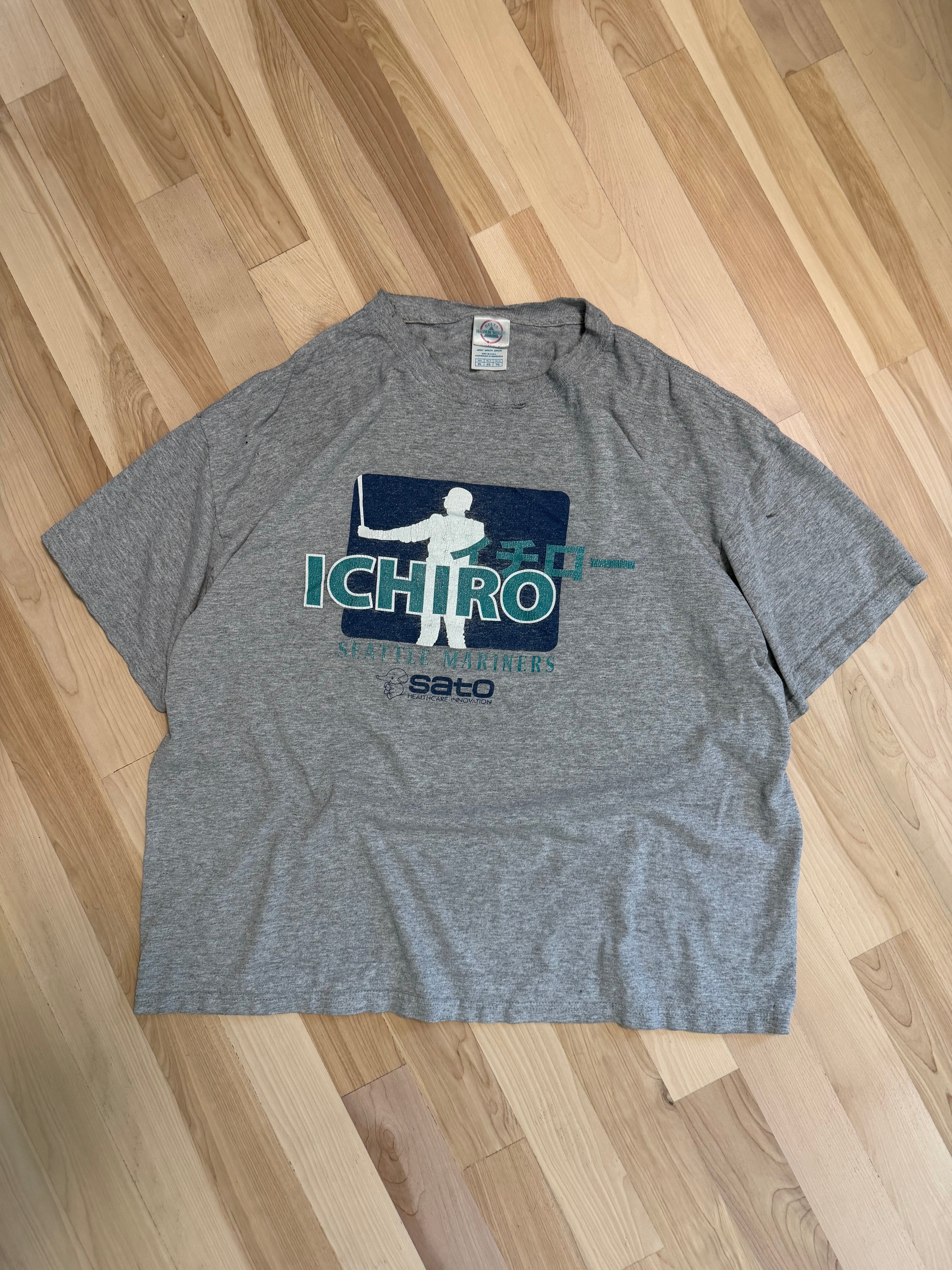 Ichiro shirt (XL)