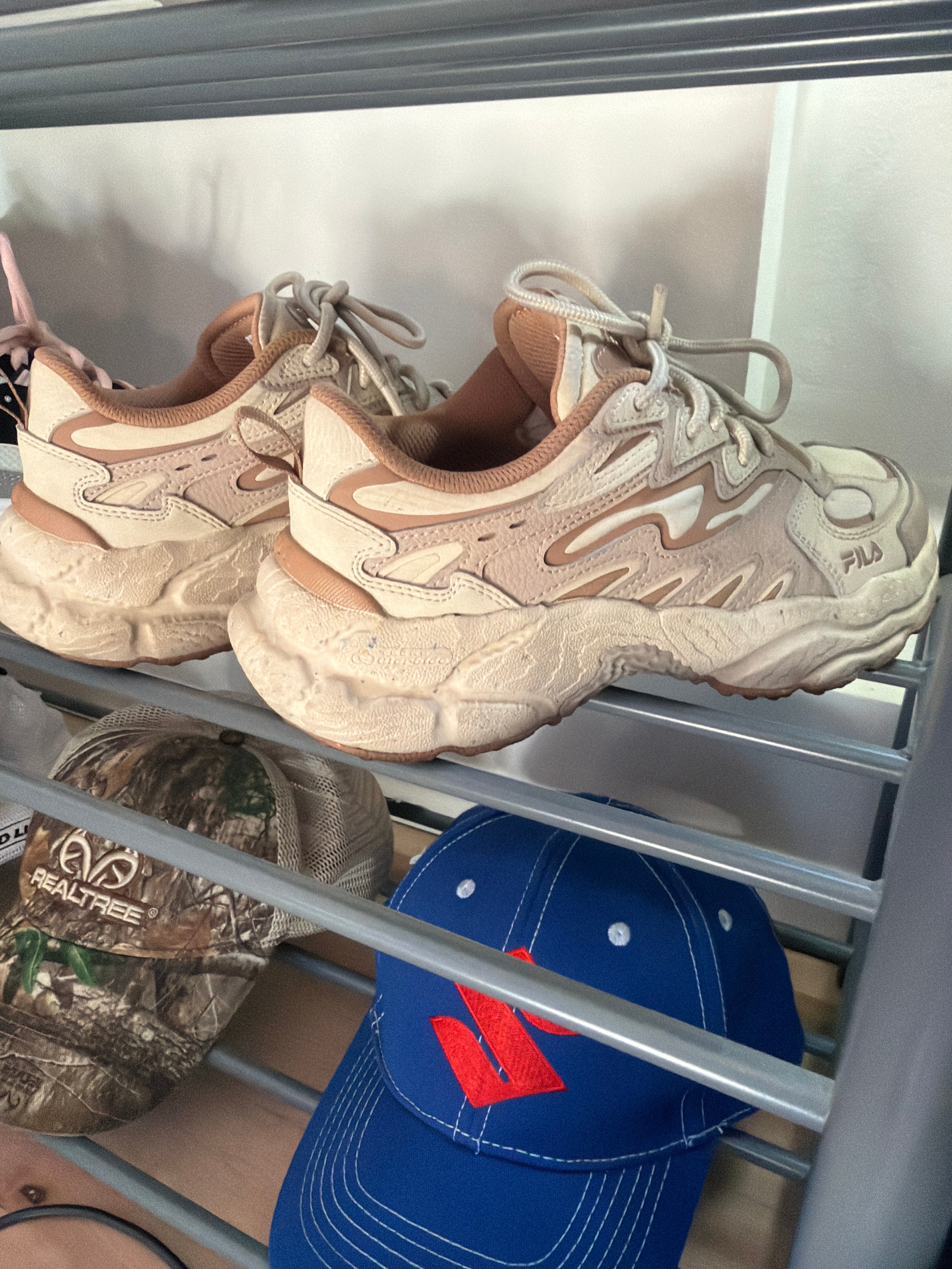 Fila girls shoe