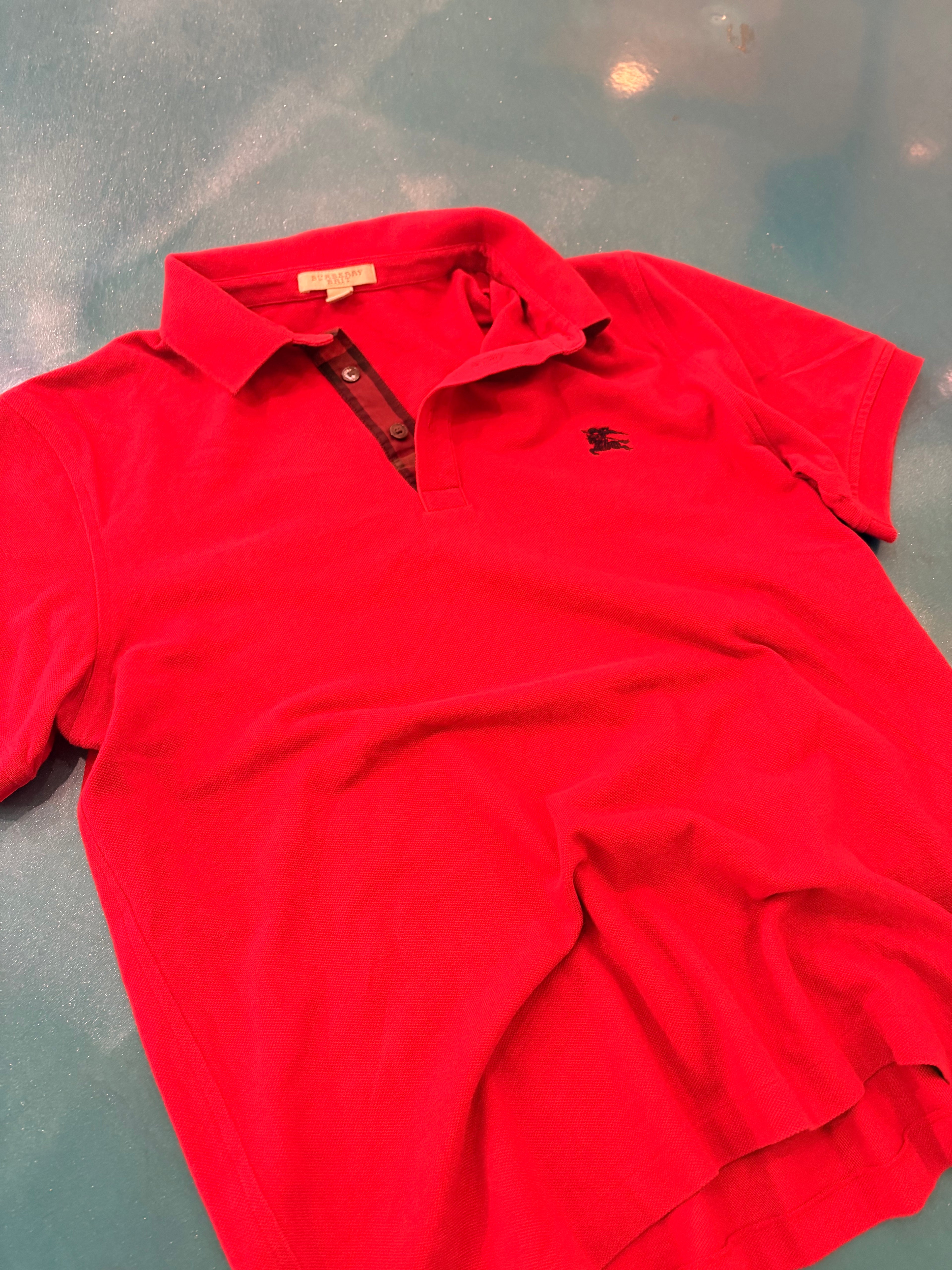 Burberry Red polo (M) D