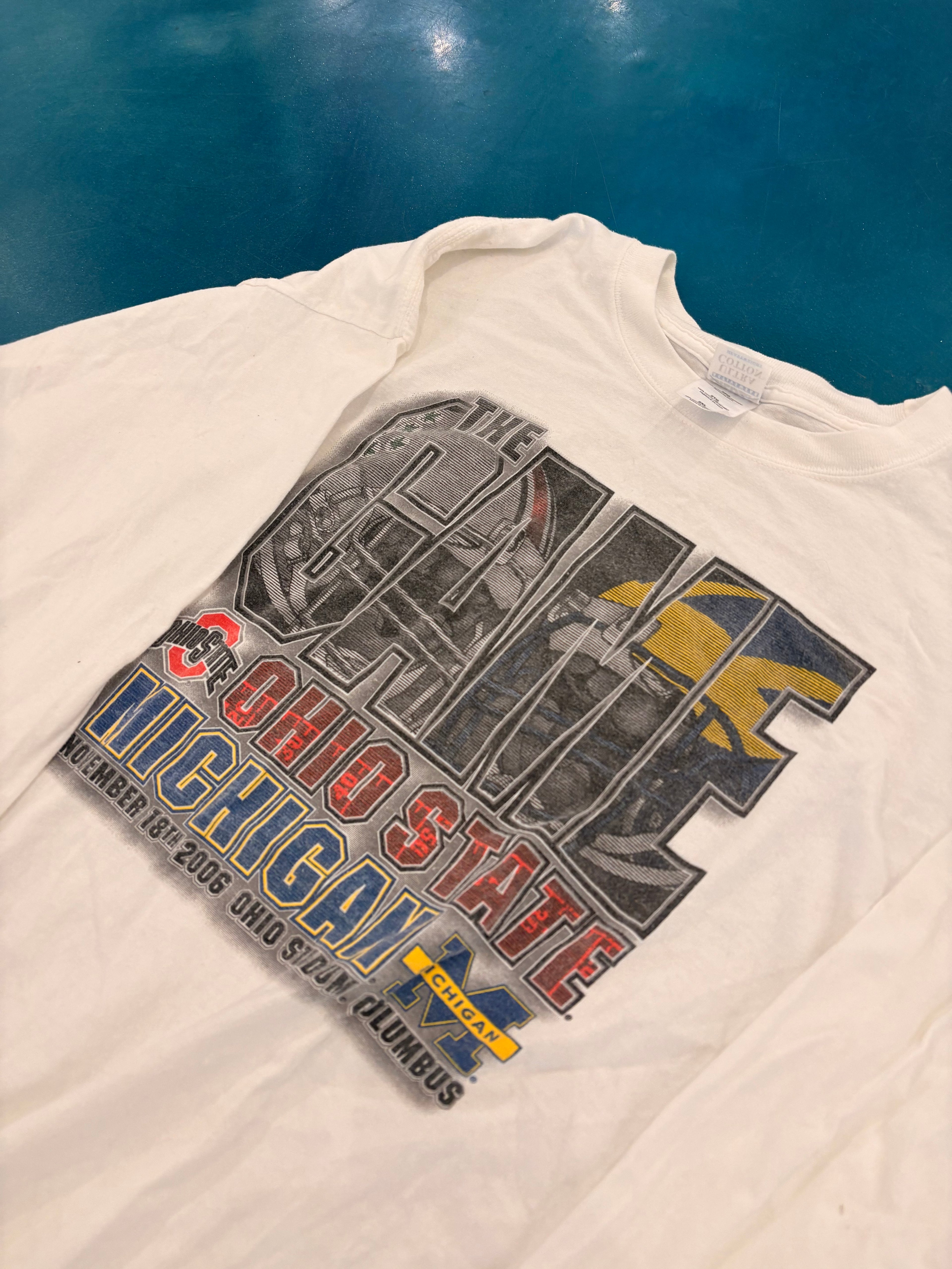 Undefeated T (XL)