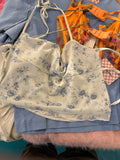 Garage blue flower top
