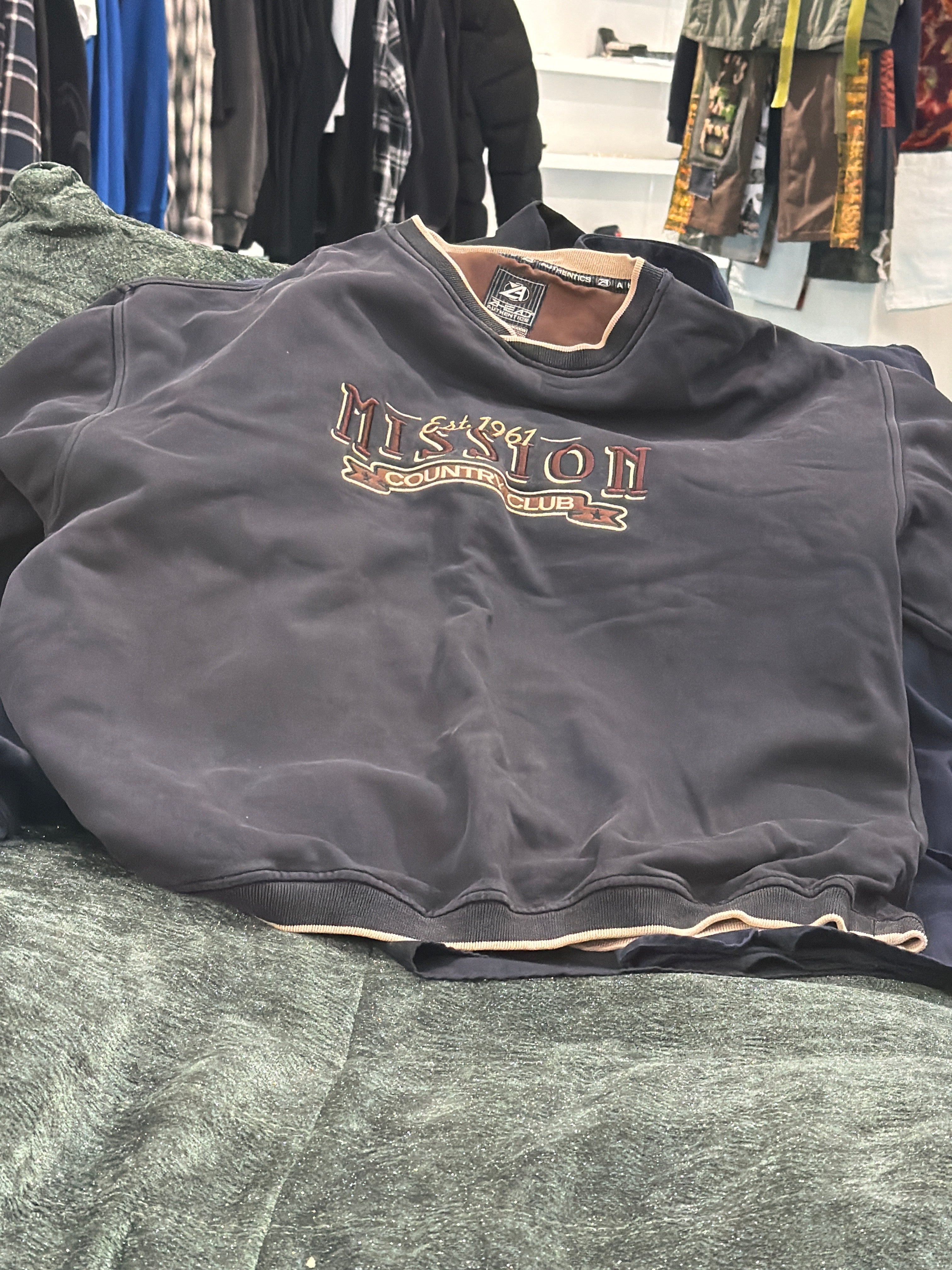 Mission country club Crewneck