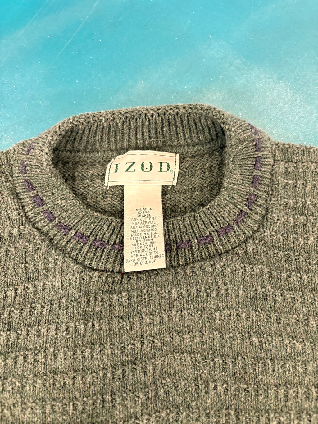 IZOD knit sweater (XL)