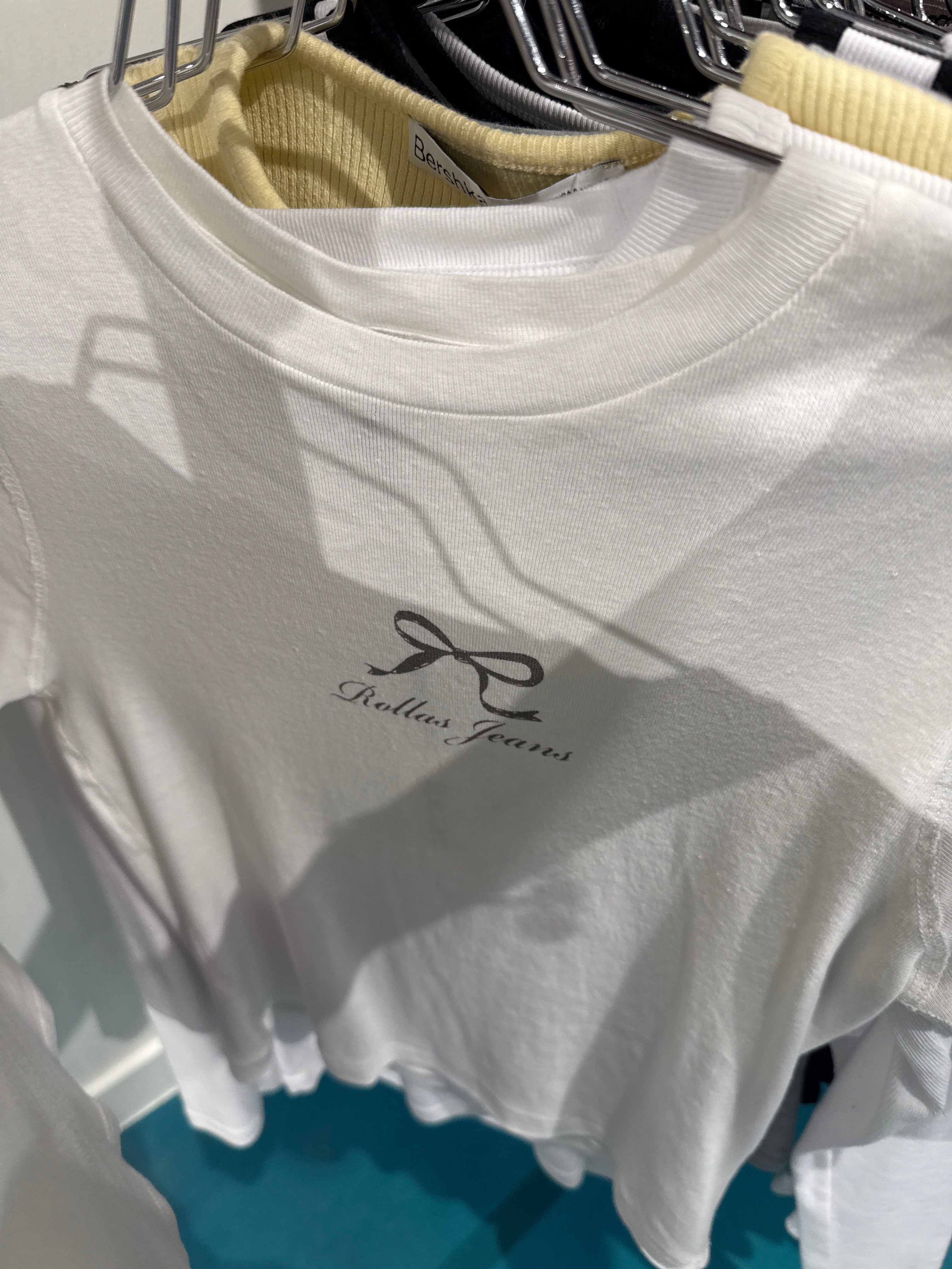 Rollas Jeans Tee (S)