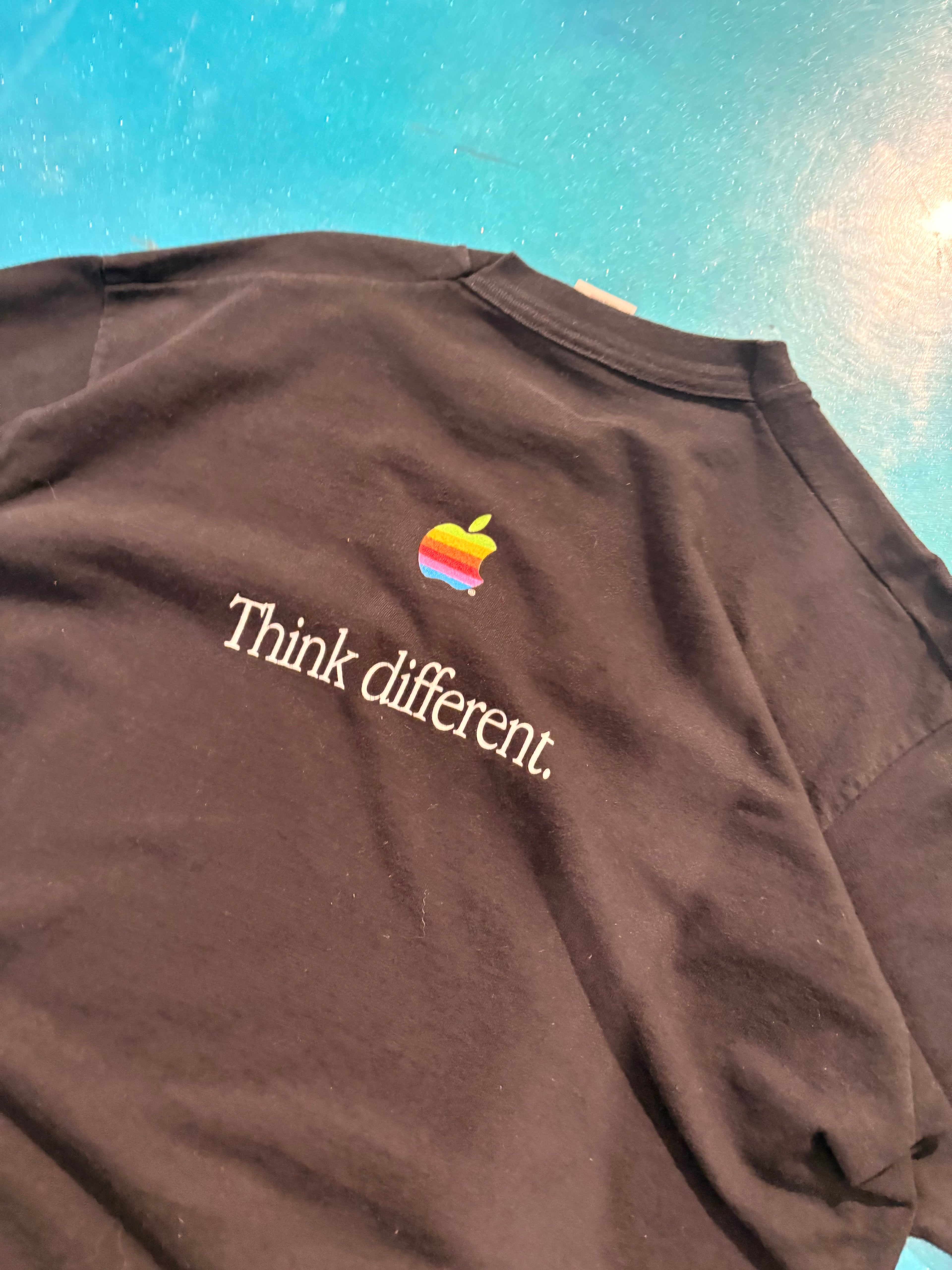 Vintage Apple tee (XL)
