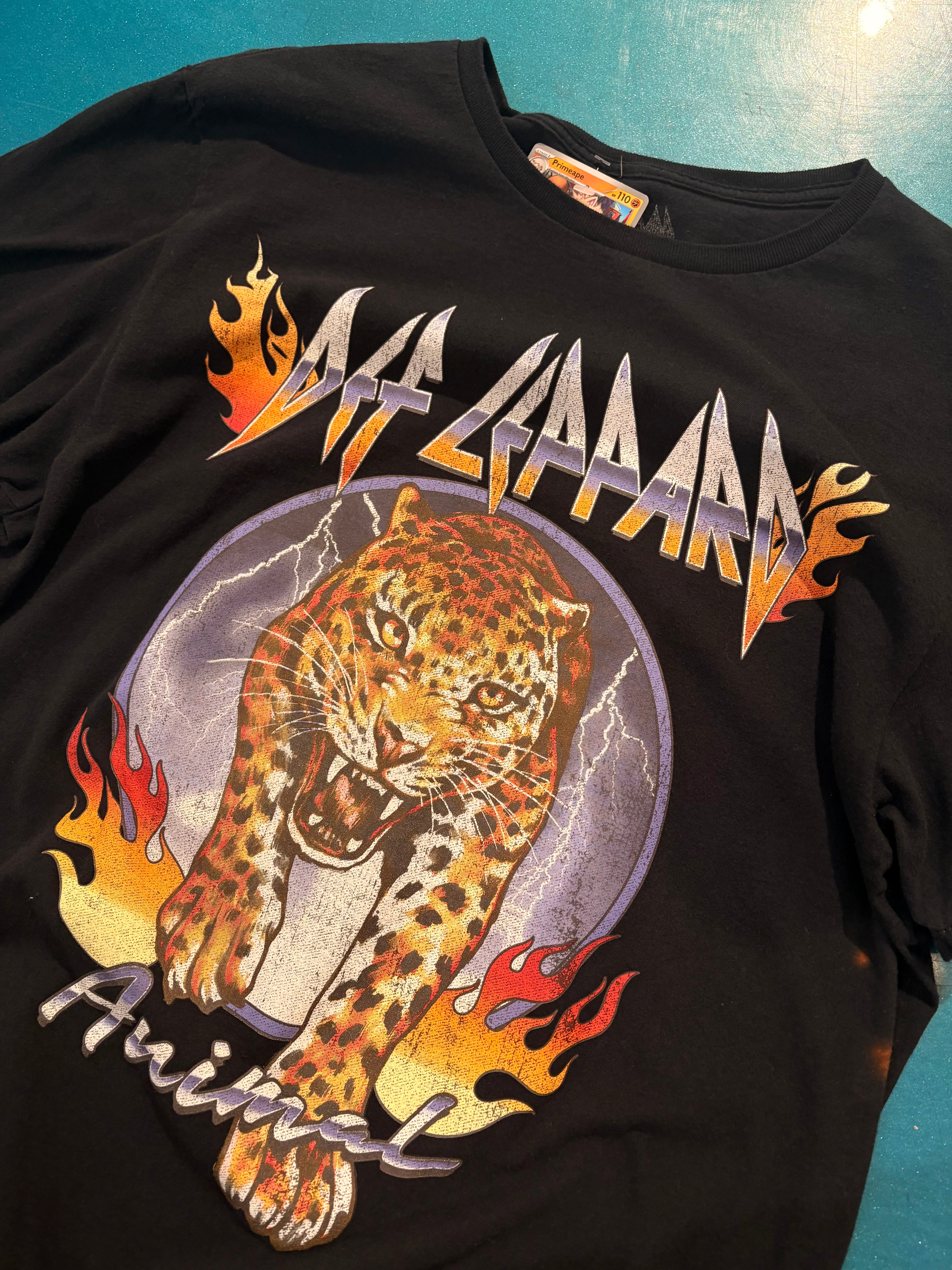 Def Leppard Tee (L)