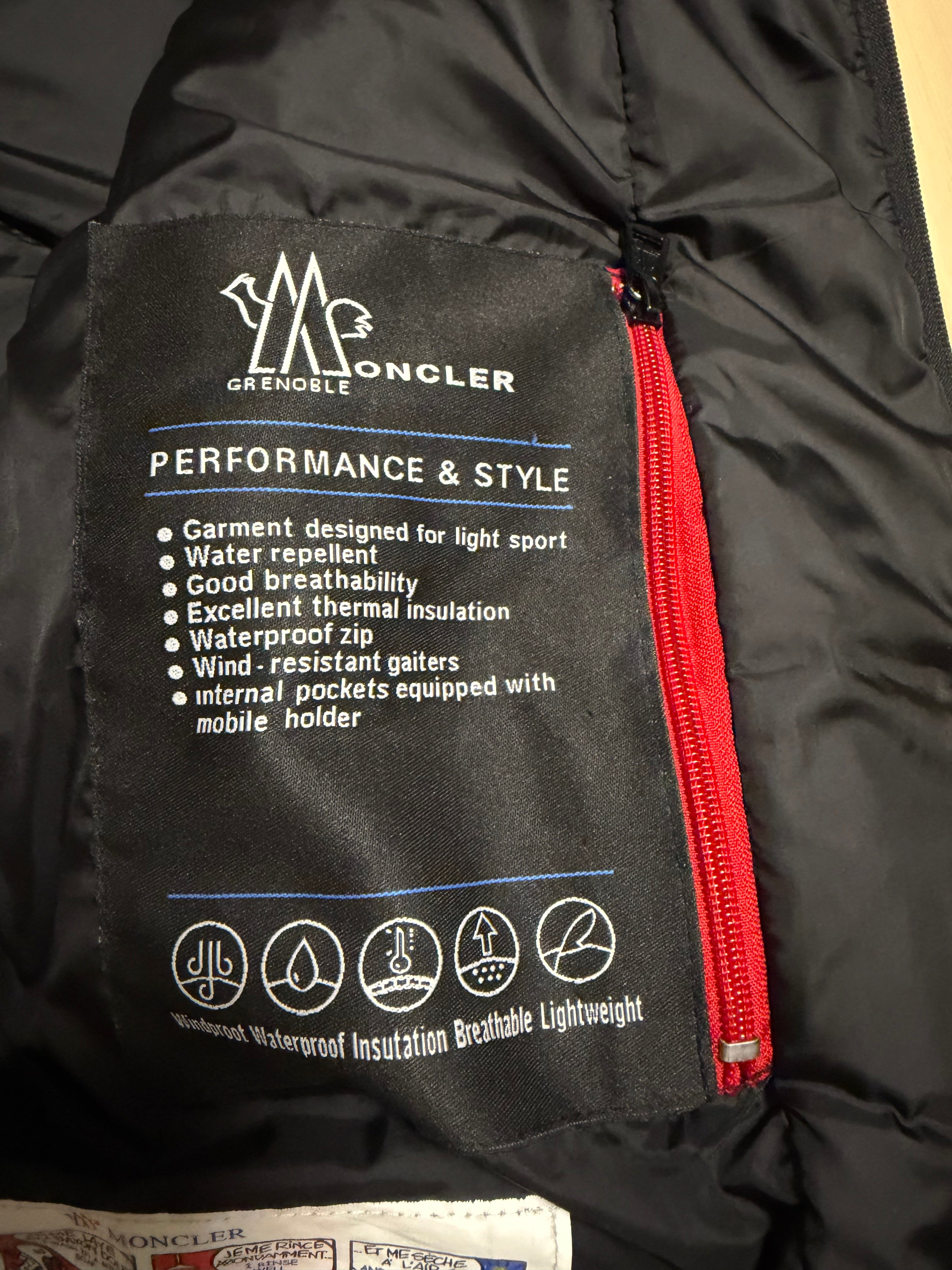 Moncler Puffer Jacket (XL)
