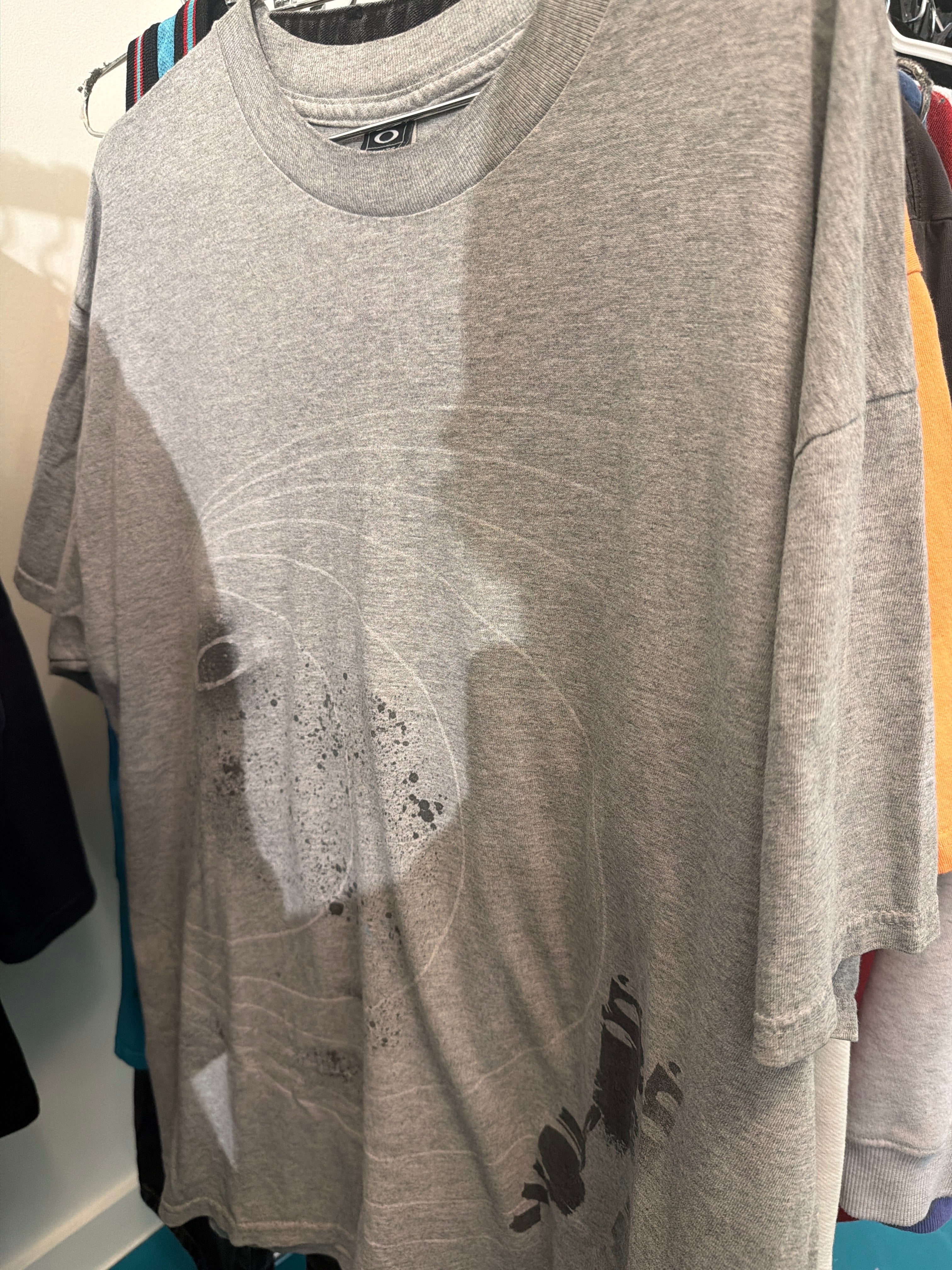 Vintage Oakley Tshirt