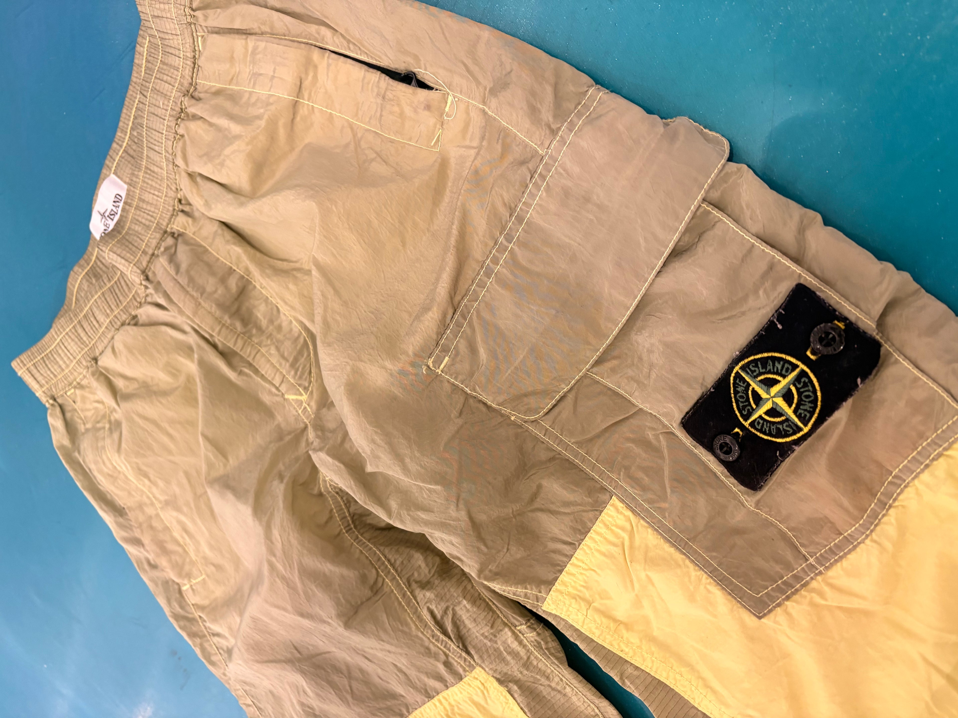 Stone Island Nylon Metal Ripstop Pants Rug