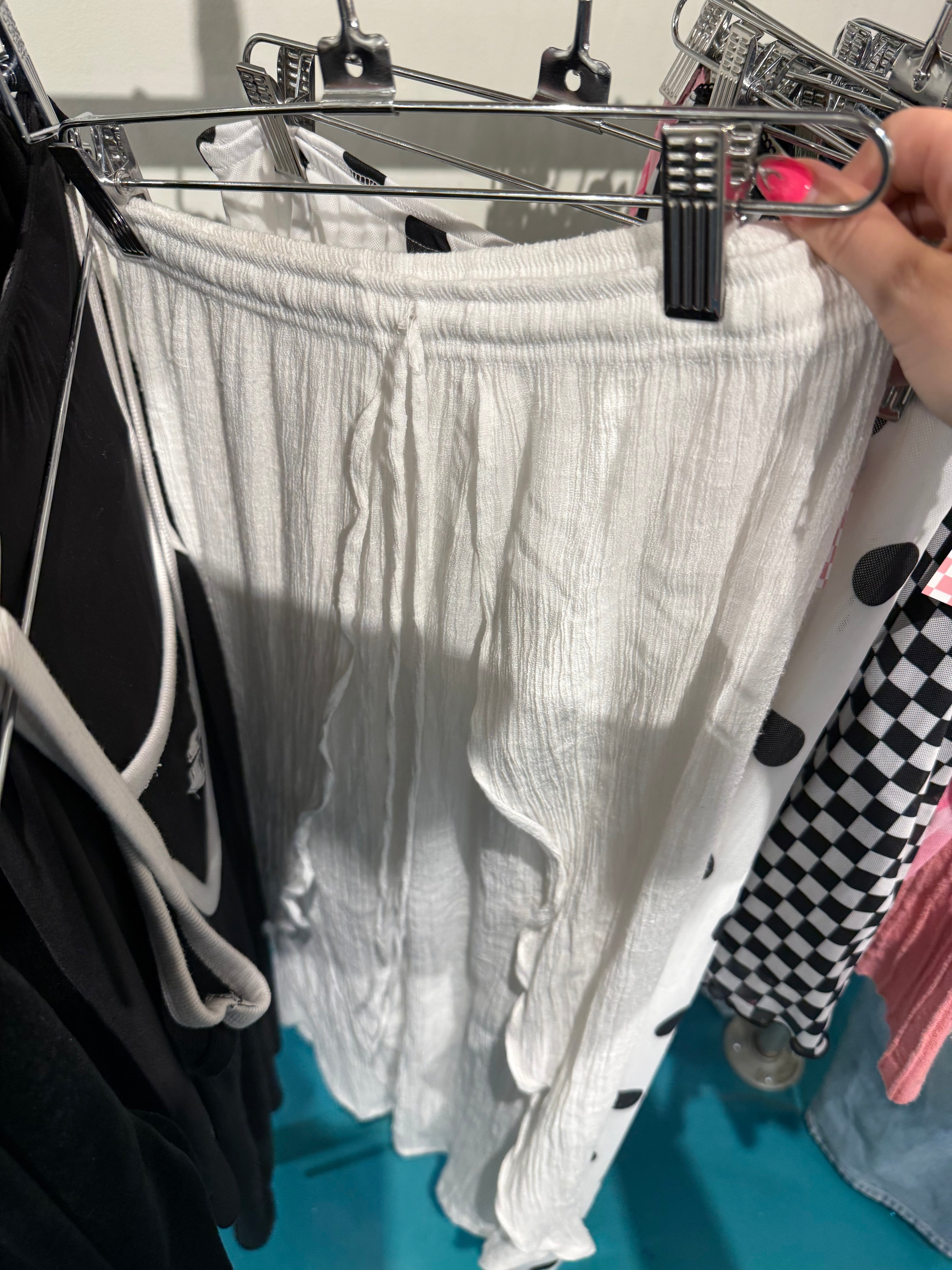 White Capri Pants (S)