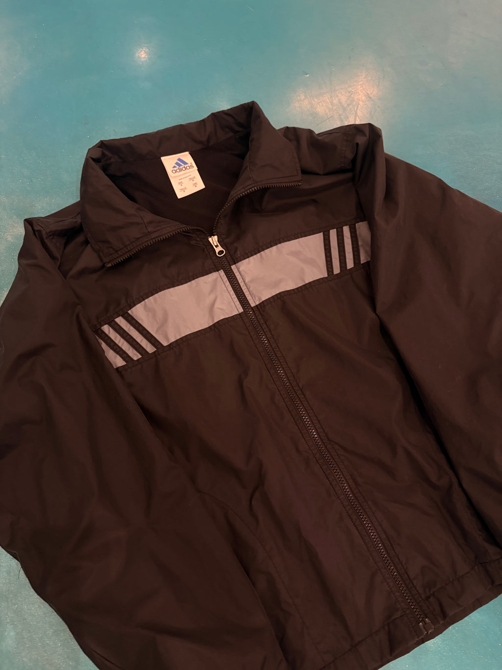 2000’s Adidas windbreaker (M) D