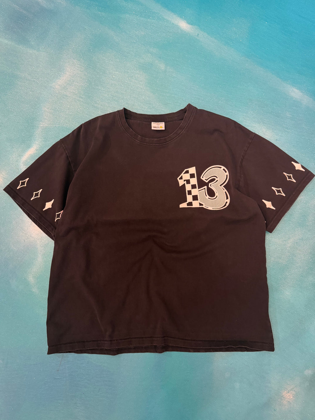 13DE MARZO x SMILEY T-SHIRT