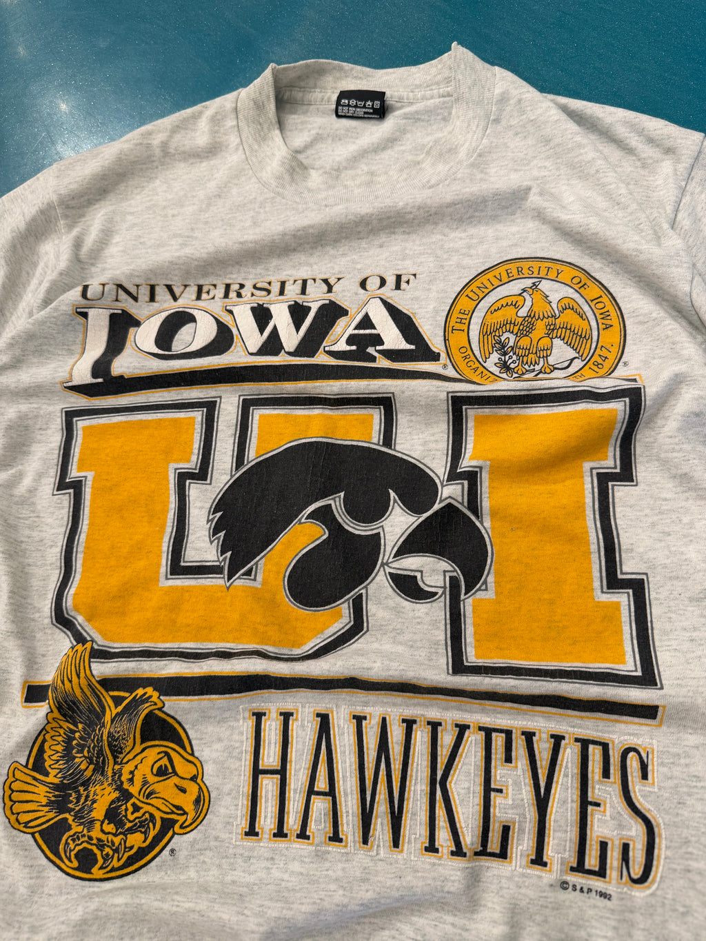 Vintage University of Iowa Hawkeyes T-Shirt (M)