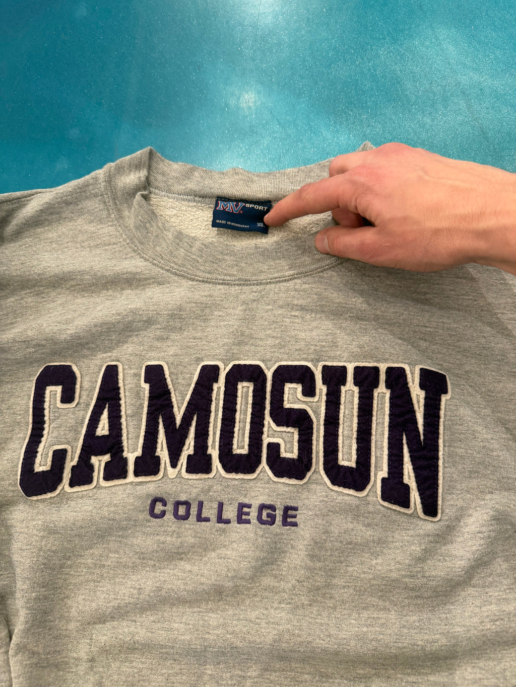 Vintage Camosun College Crewneck (XL)