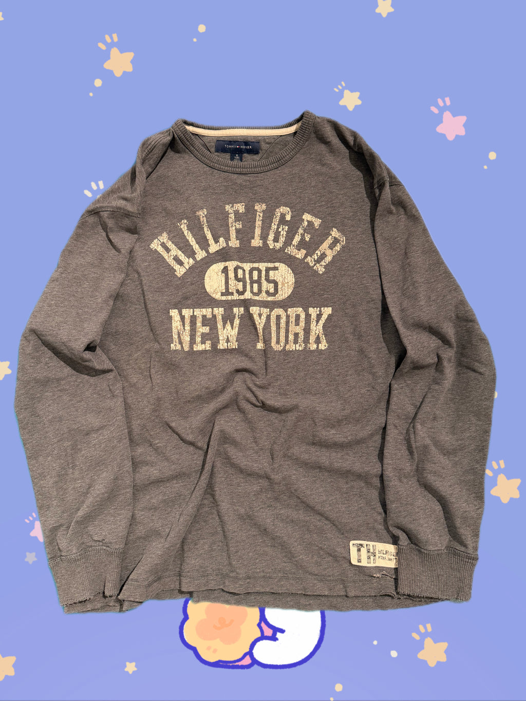 Distressed Tommy Hilfiger Longsleeve (XL)