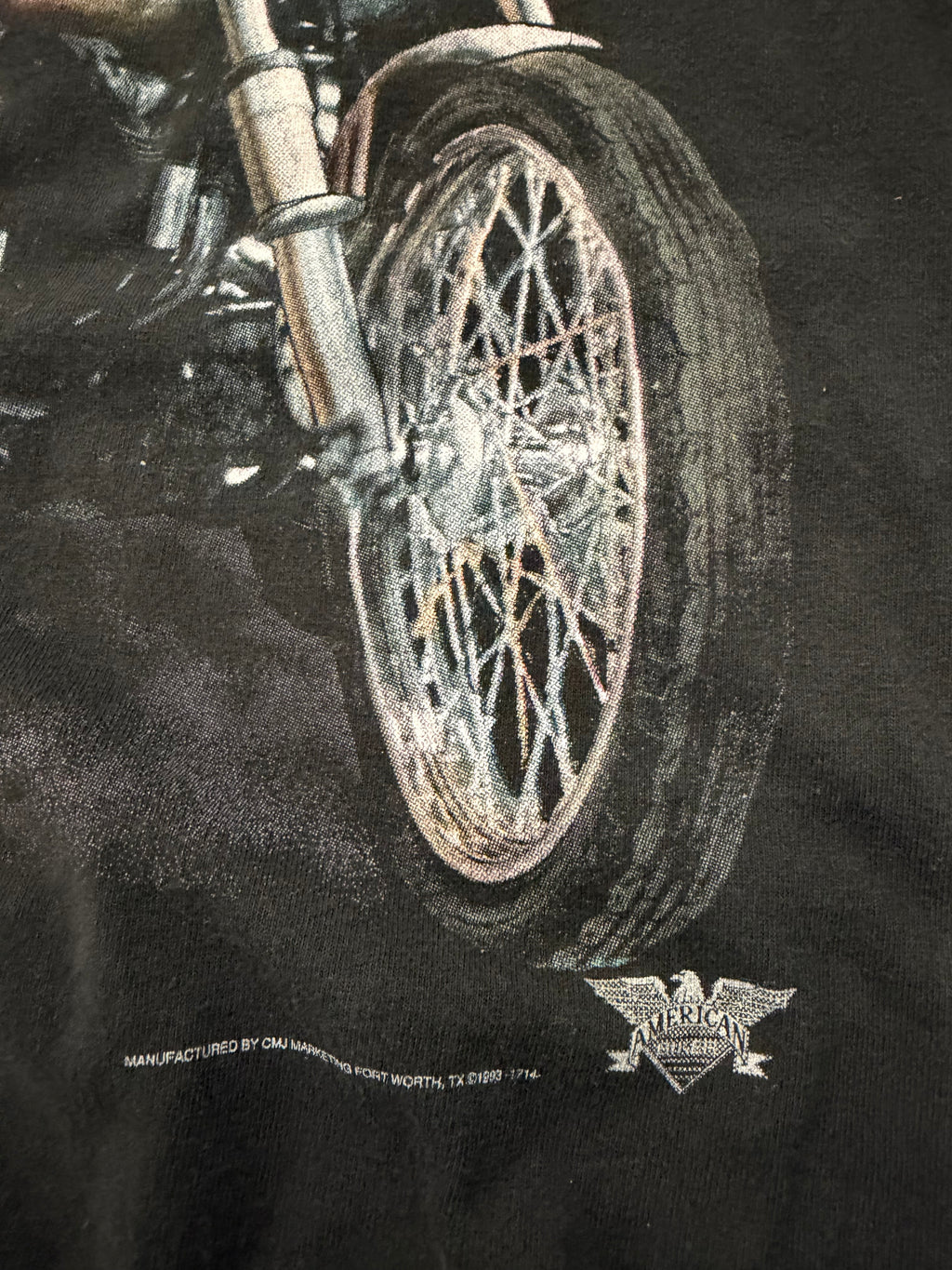 1993 3D Emblem Untamed Spirit T-Shirt (XL)