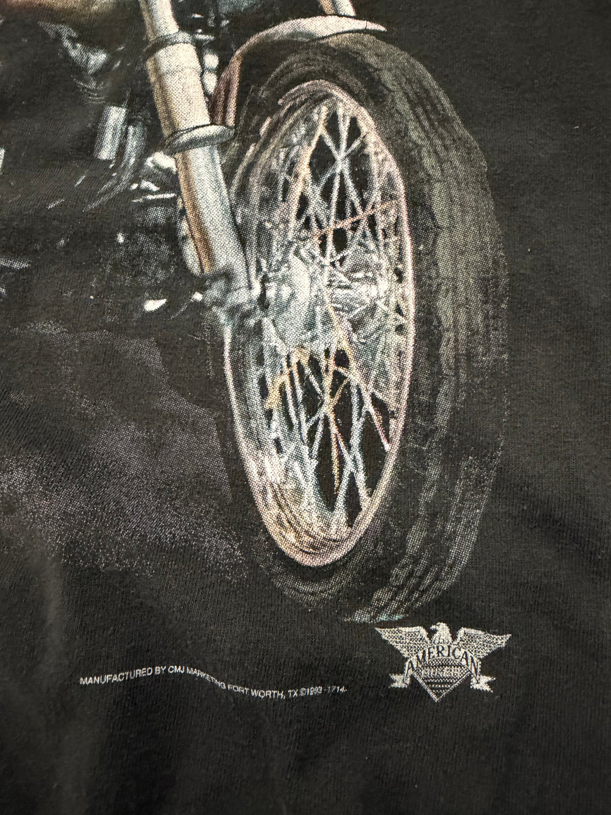1993 3D Emblem Untamed Spirit T-Shirt (XL)