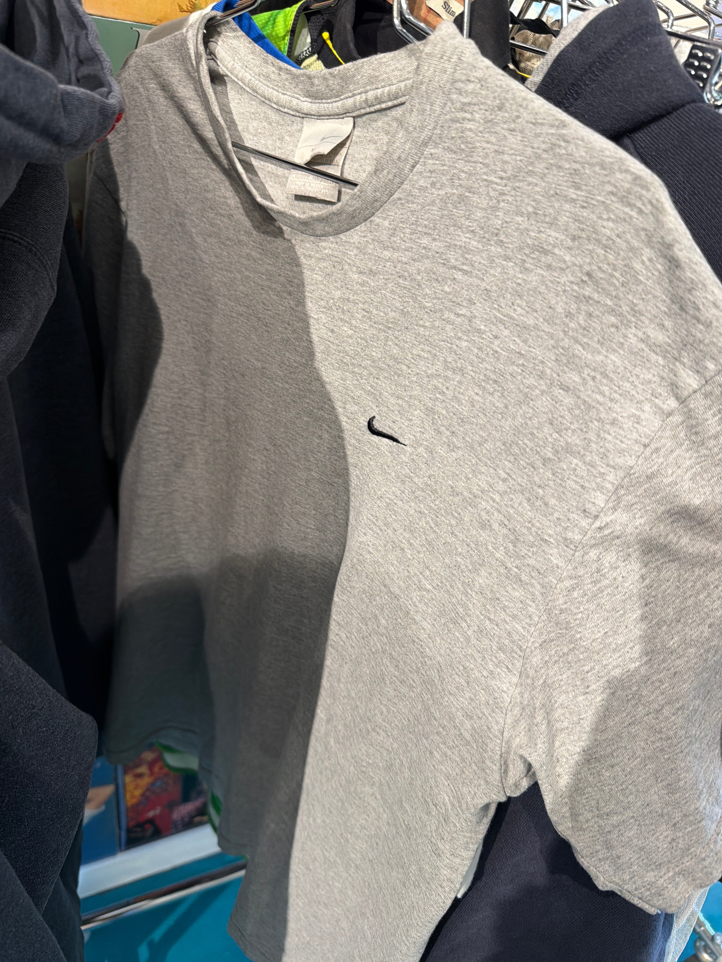 Y2K Nike Tit Swoosh