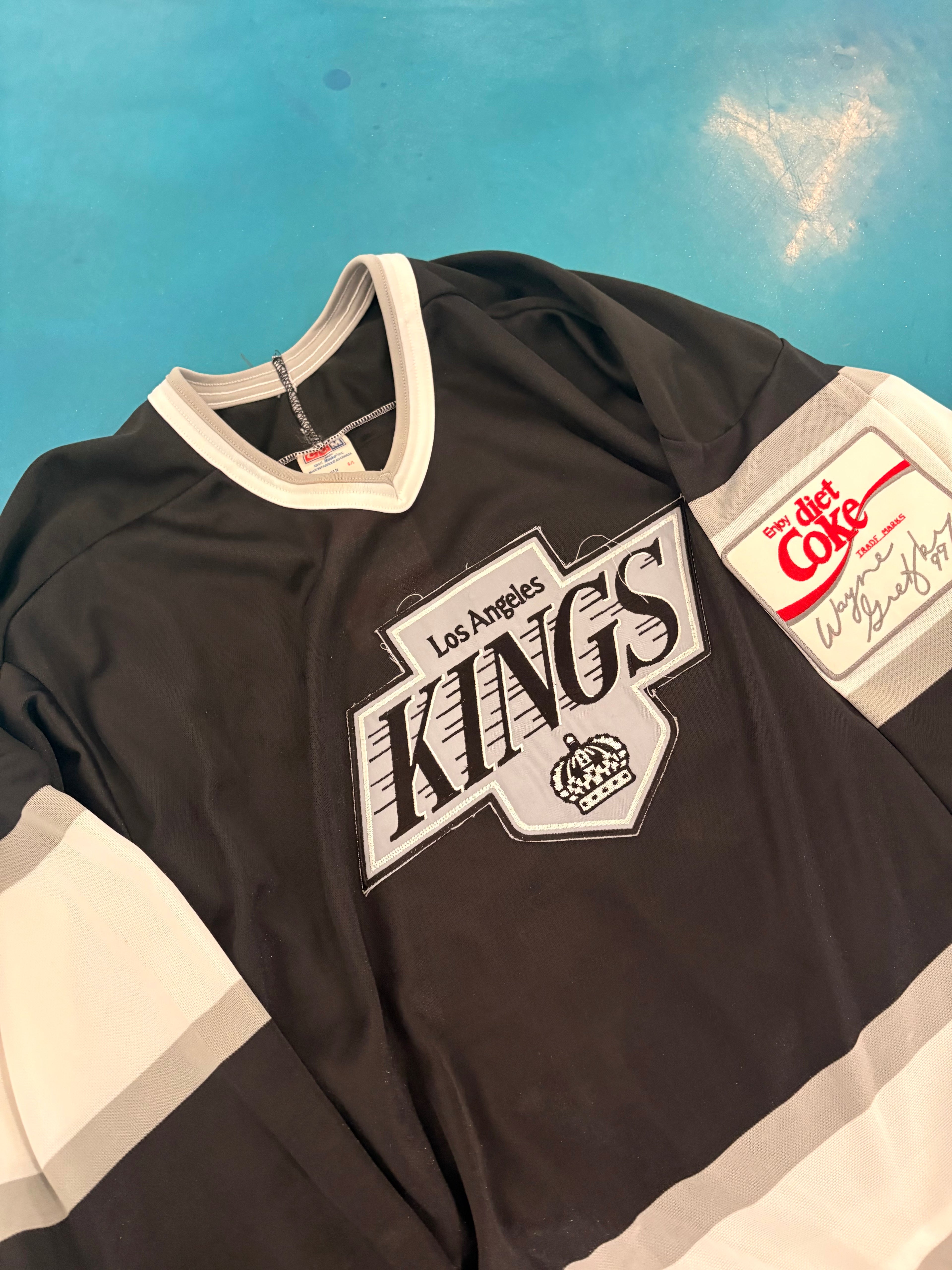 Wayne Gretzky 1983 Jersey (L)
