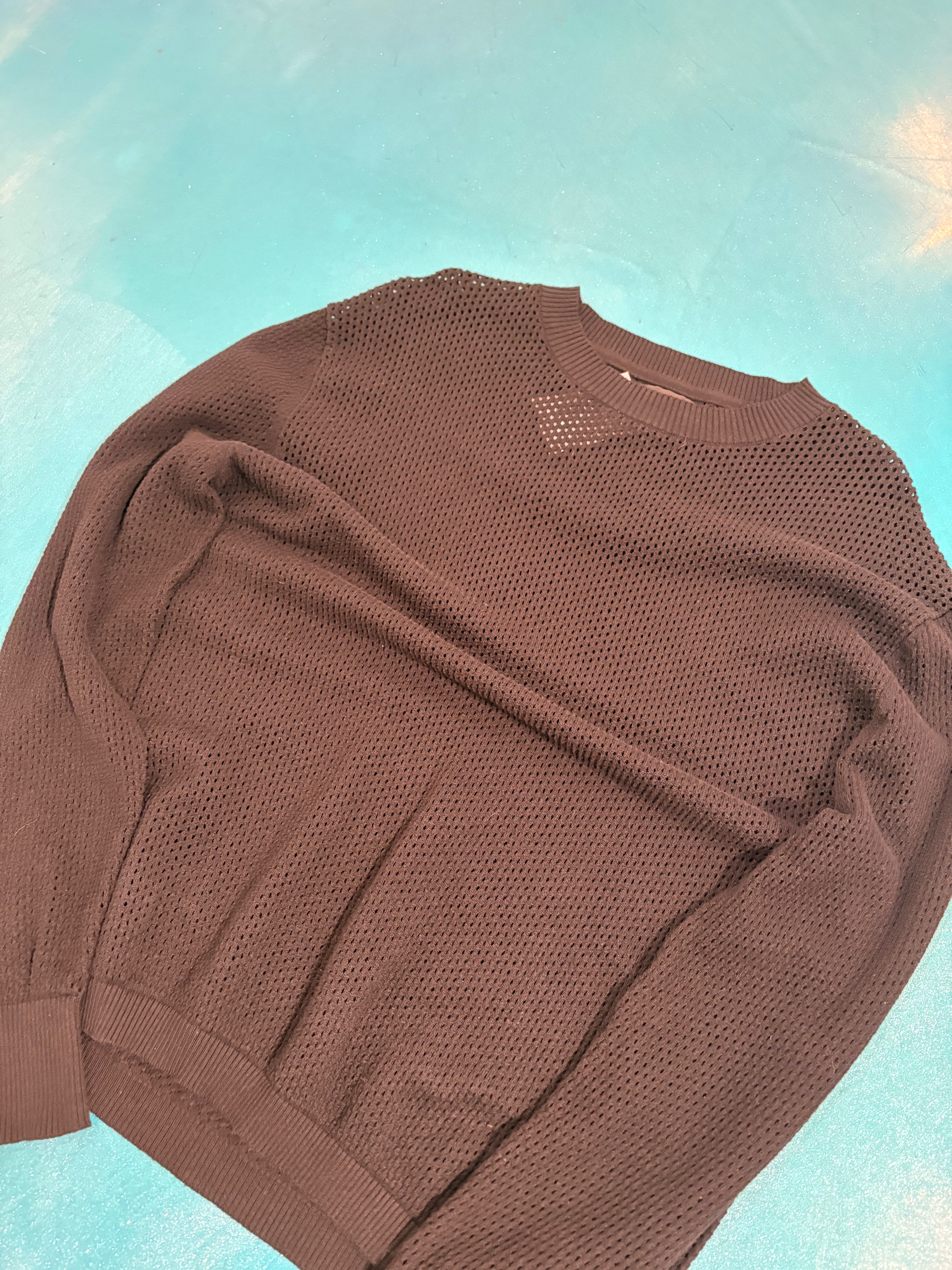 Neuw Sweater