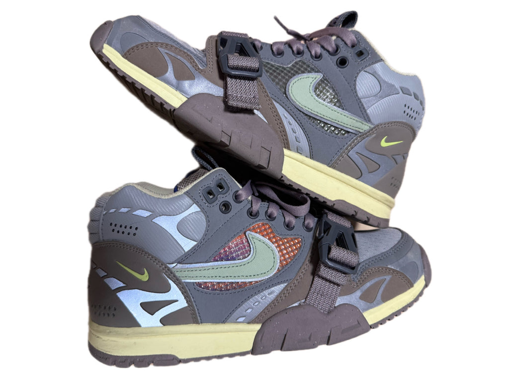 Nike Air Trainers 1 SP (7.5)