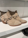 SolSana Western Boots (8.5)