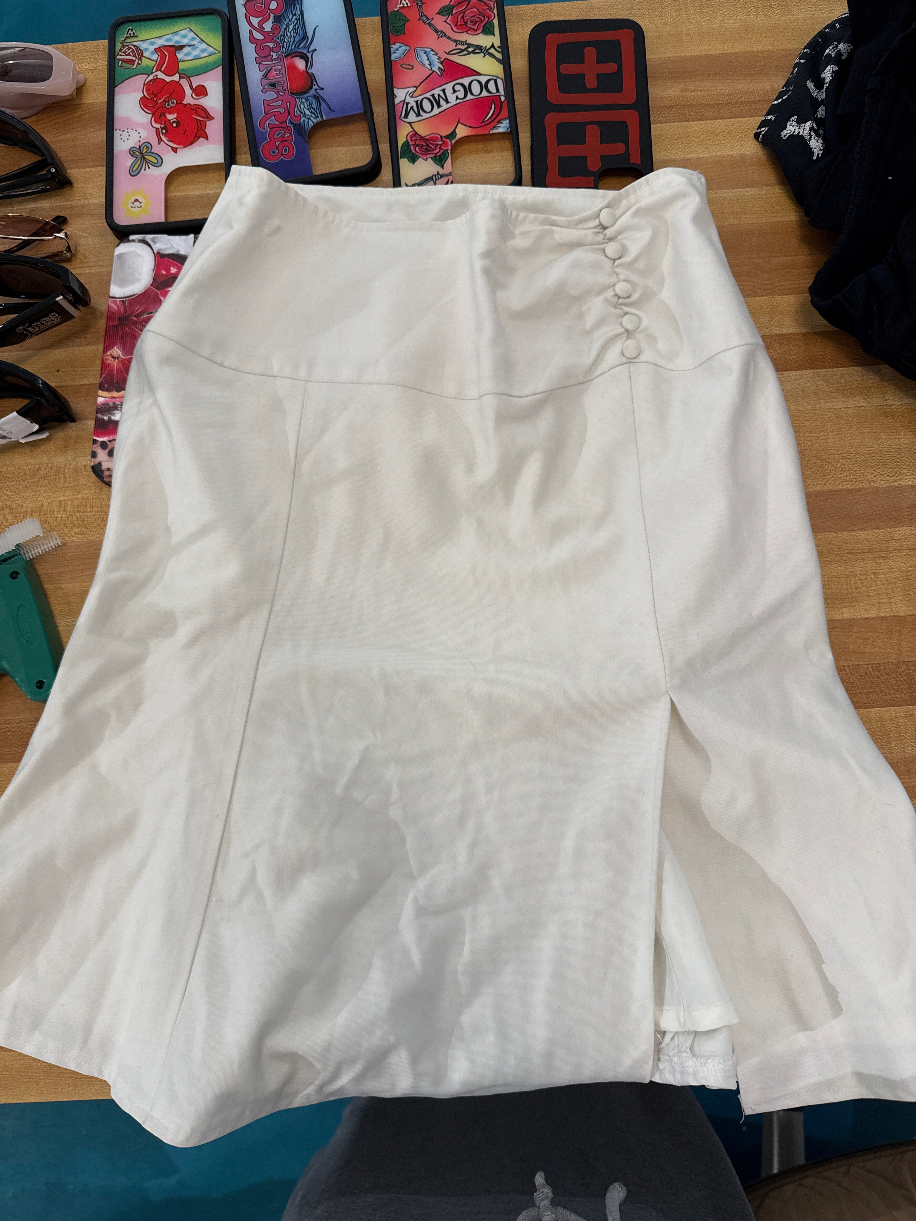 Cream Button Skirt (S)