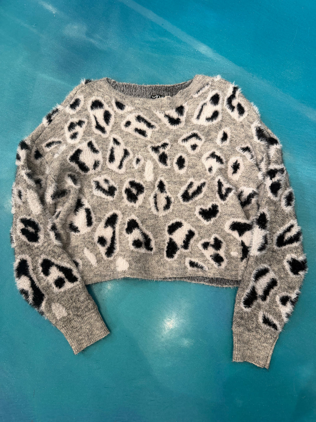 Eyelash-Knit Leopard Print Sweater (L)