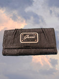 Guess wallet (D)