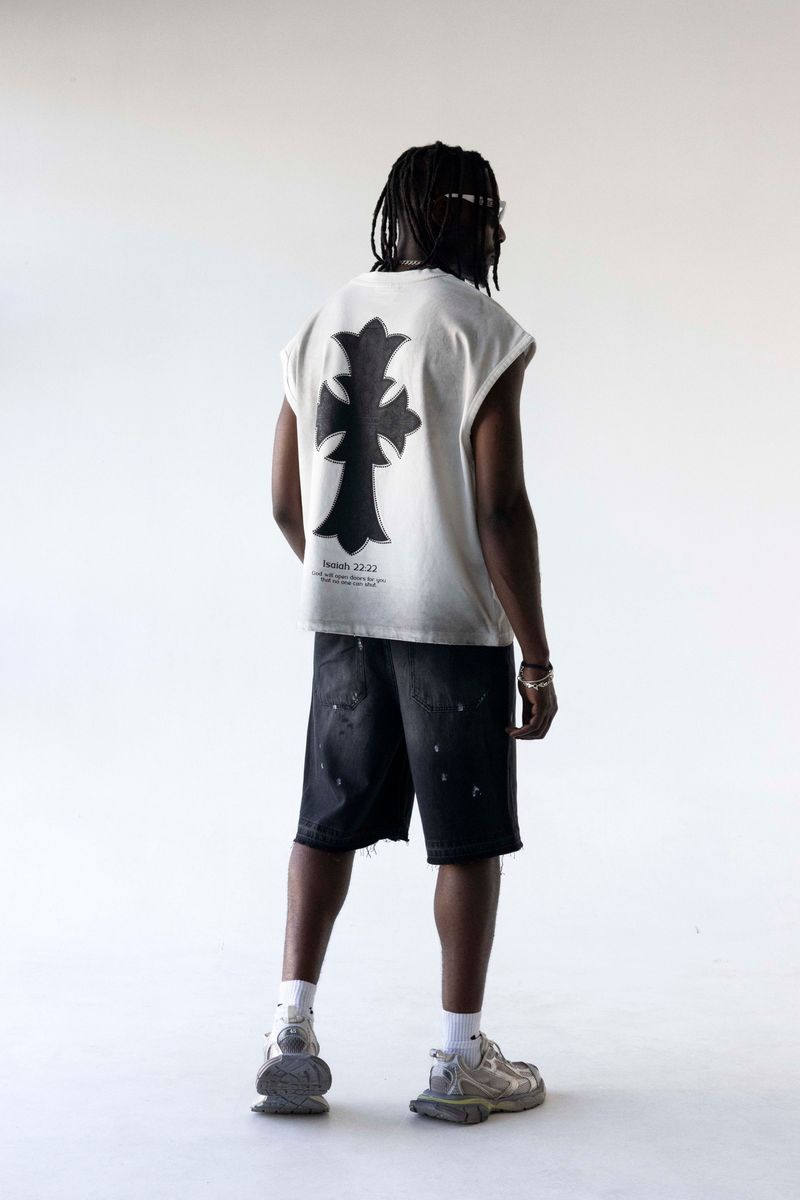Oversized Cross Graphic Sleeveless T-Shirt – Black Island